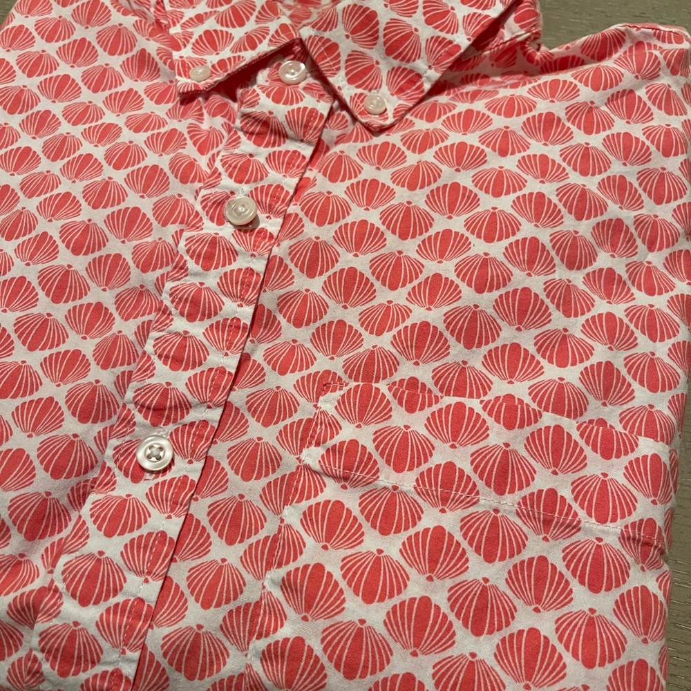 Old navy men’s seashell print short sleeve button down shirt size XL slim cut